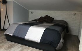 Gioconda'S Apartment